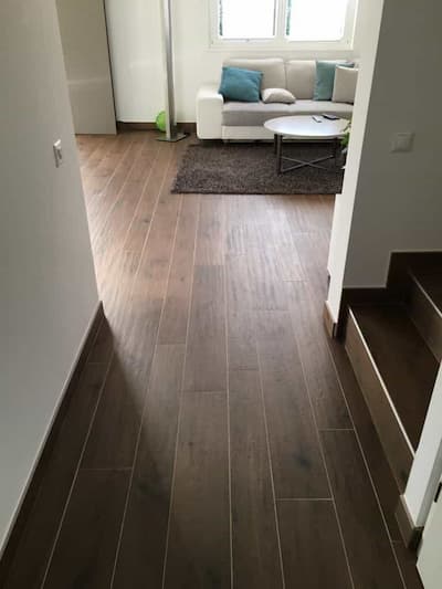 Casalgrande Padana Tavolato | Carrelage imitation parquet série Tavolato Marrone Medio surface raboté irrégulièr taille 15x120 et 20x120